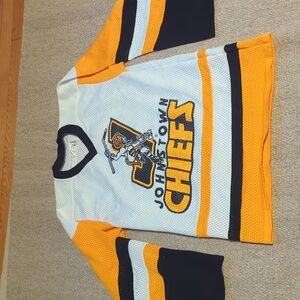 Vintage youth Johnstown Chiefs Cooper ECHL hockey jersey size large autographed